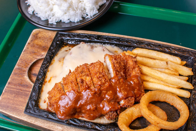 トンカツハンバーグステーキ